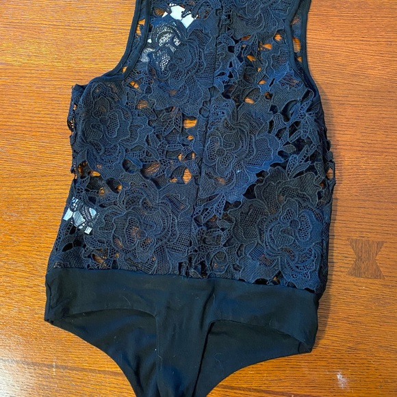 Bodysuit - Picture 2 of 3